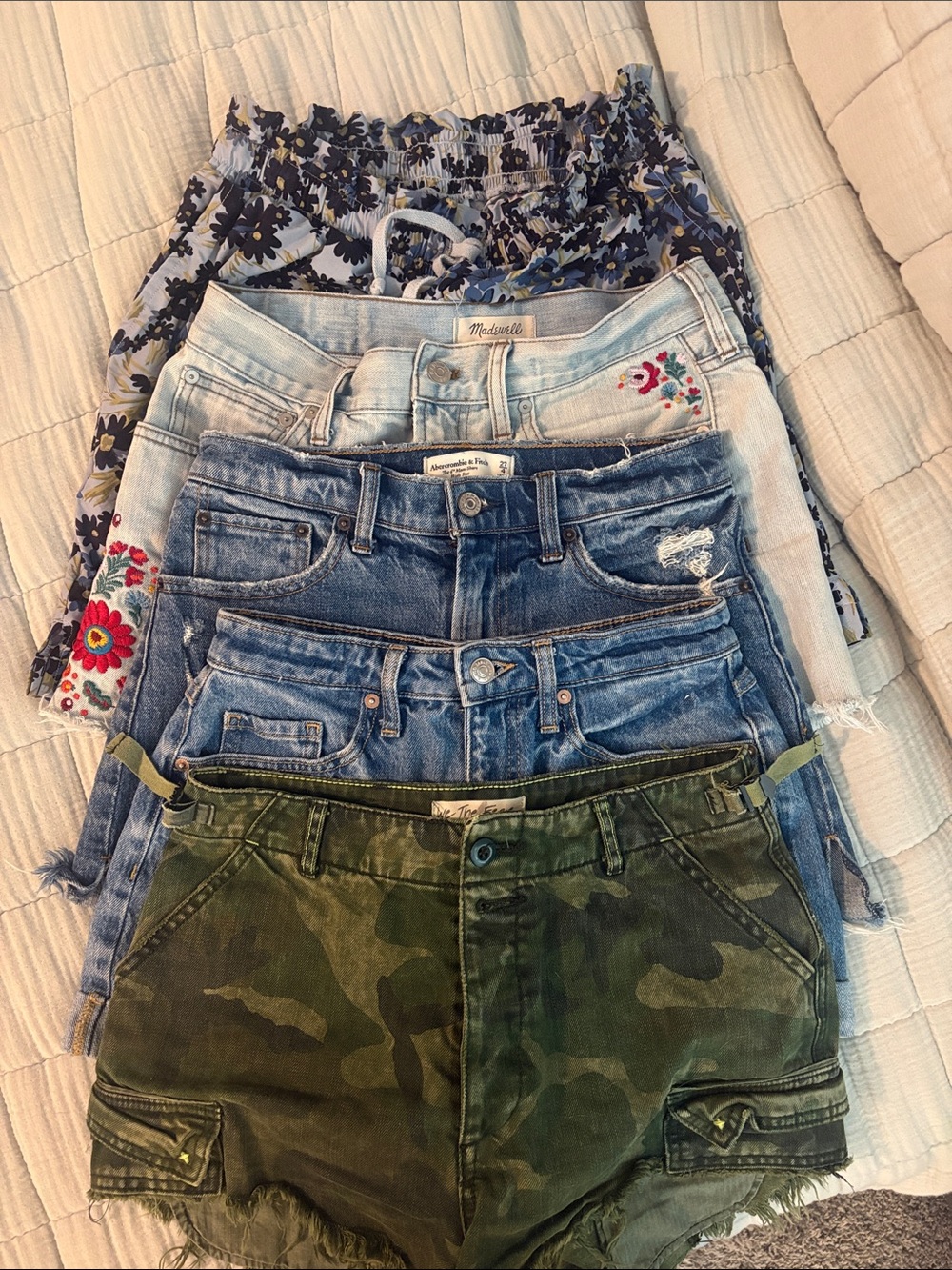 Lot of 5 Shorts